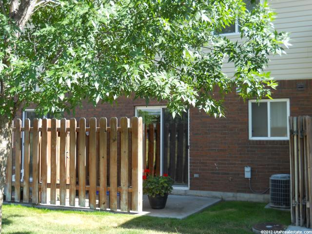 299 W 600 N #2, Logan, UT 84321 — photo 2