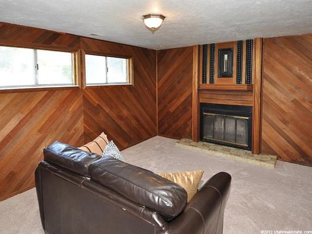9586 S 1040 E, Sandy, UT 84094 — photo 5