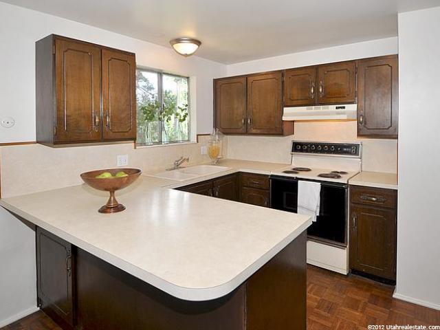9586 S 1040 E, Sandy, UT 84094 — photo 8