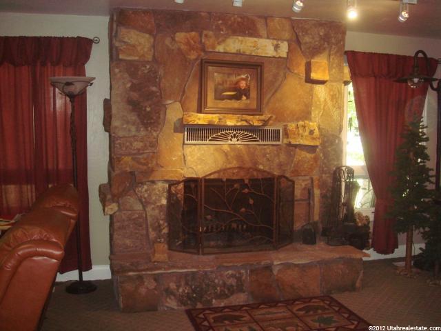 5076 S 2100 E, Holladay, UT 84117 — photo 6
