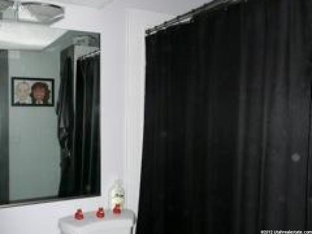 299 E 400 N, Bountiful, UT 84010 — photo 8