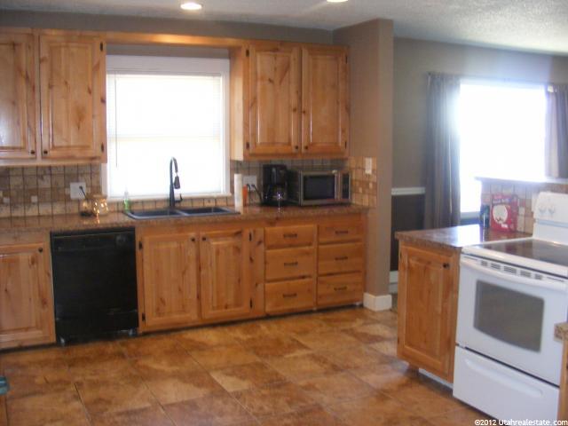 38 S 100 W, Preston, ID 83263 — photo 4