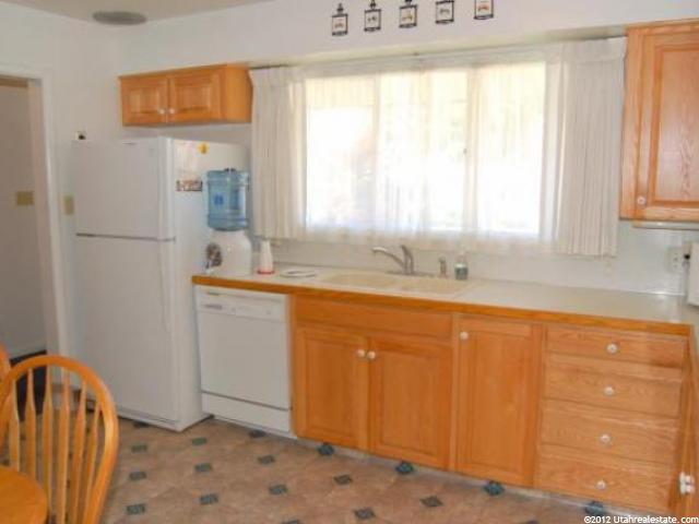 18 E 1800 S, Bountiful, UT 84010 — photo 7