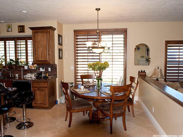 728 N 2000 W, Farmington, UT 84025 — photo 3