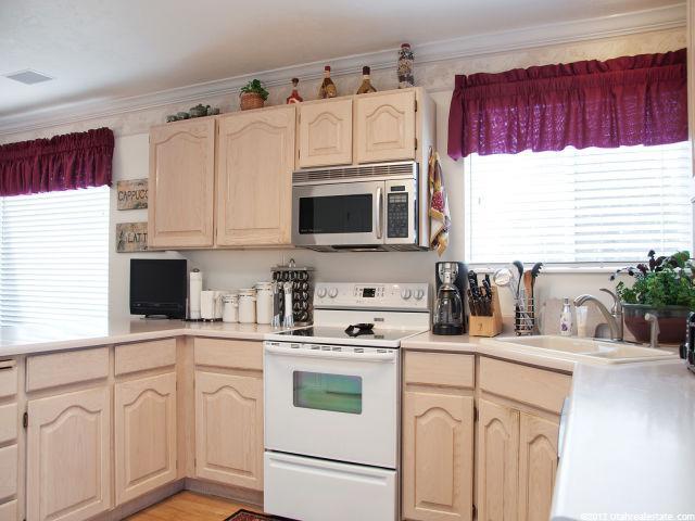 1121 E Castle Rock Rd, Sandy, UT 84094 — photo 5