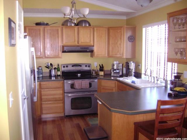2096 N 2290 W, Clinton, UT 84015 — photo 4