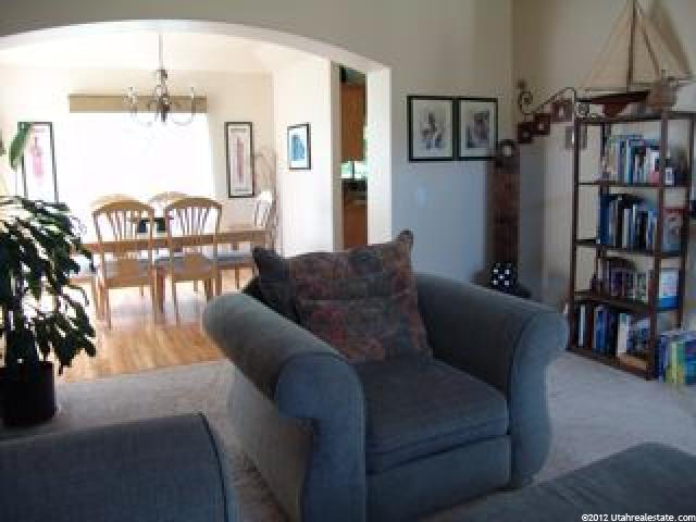 2113 E Cherry Meadows Ln N, Layton, UT 84040 — photo 3
