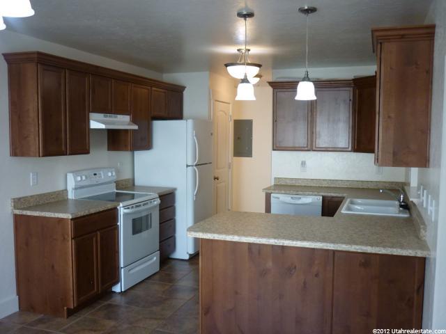 527 S 820 W, Logan, UT 84321 — photo 2
