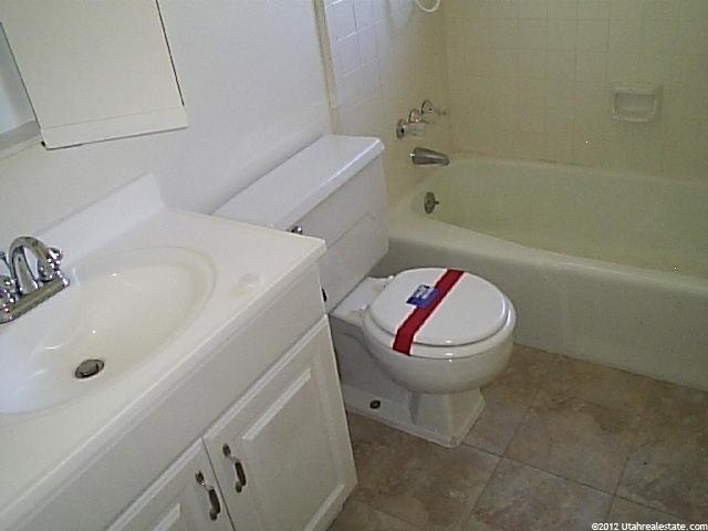 2267 N 1200 W, Clinton, UT 84015 — photo 4