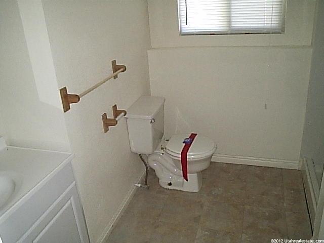 2267 N 1200 W, Clinton, UT 84015 — photo 9