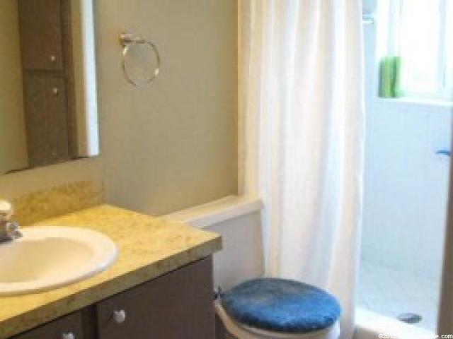 572 E 1850 N, North Ogden, UT 84414 — photo 10
