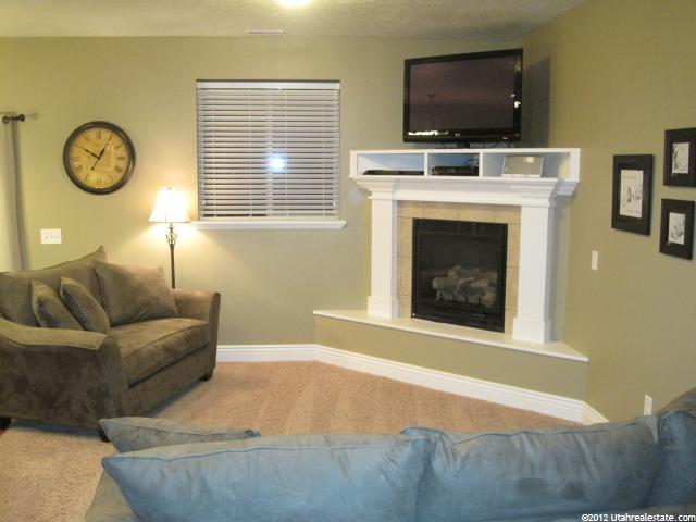 692 N 130 E, Smithfield, UT 84335 — photo 6