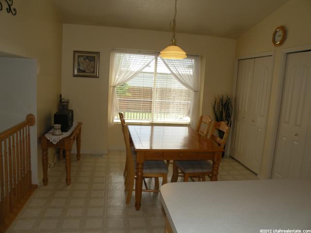 228 E Ashbrook Cir, Midvale, UT 84047 — photo 7