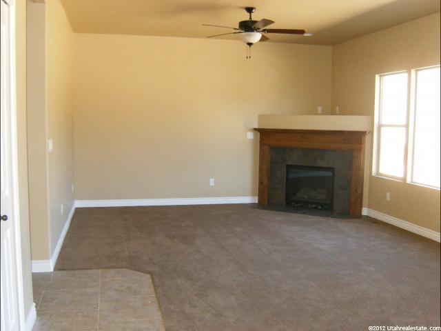 583 S 650 W, Layton, UT 84041 — photo 4