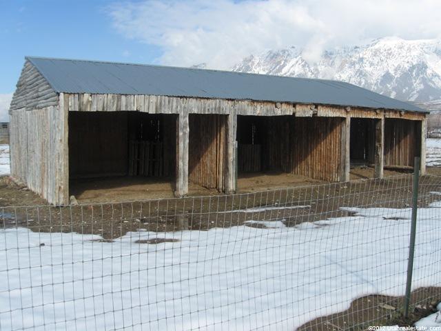 3970 N 2975 W, Farr West, UT 84404 — photo 2