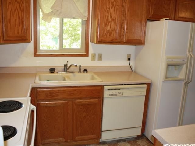 2886 W 1600 N, Clinton, UT 84015 — photo 3