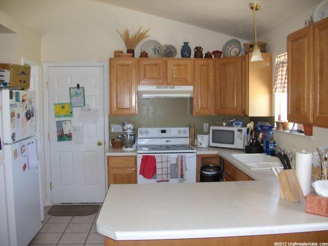 686 S 1360 W, Logan, UT 84321 — photo 3