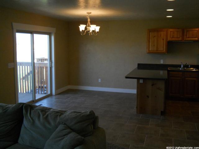 352 S 1285 E, Hyrum, UT 84319 — photo 2
