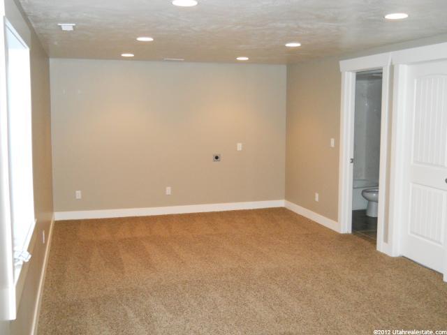 352 S 1285 E, Hyrum, UT 84319 — photo 5