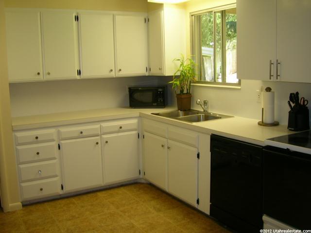 5440 S 825 E, South Ogden, UT 84405 — photo 2