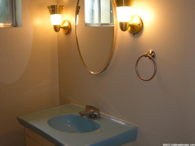 5440 S 825 E, South Ogden, UT 84405 — photo 7