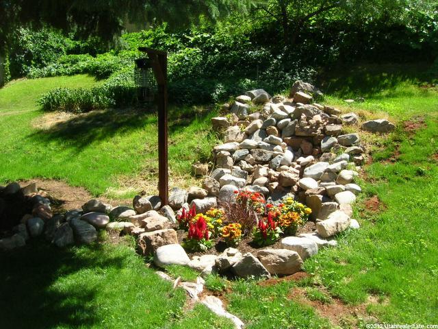 5440 S 825 E, South Ogden, UT 84405 — photo 10