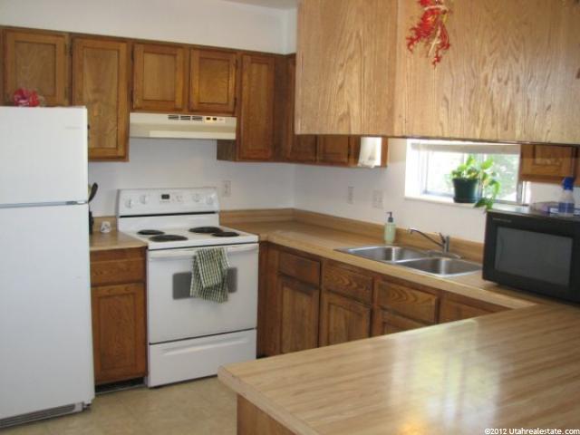 2633 N 330 E, North Logan, UT 84341 — photo 2