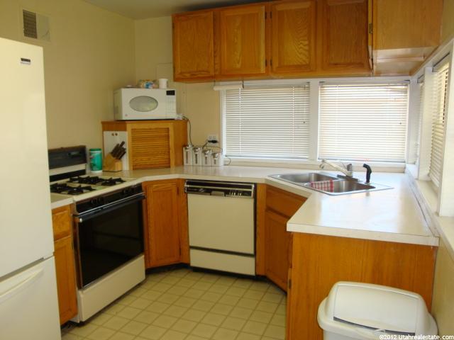 35 S 200 E, Nephi, UT 84648 — photo 9