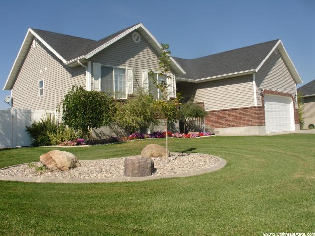 3075 S Maple Valley Rd, Nibley, UT 84321 — photo 2