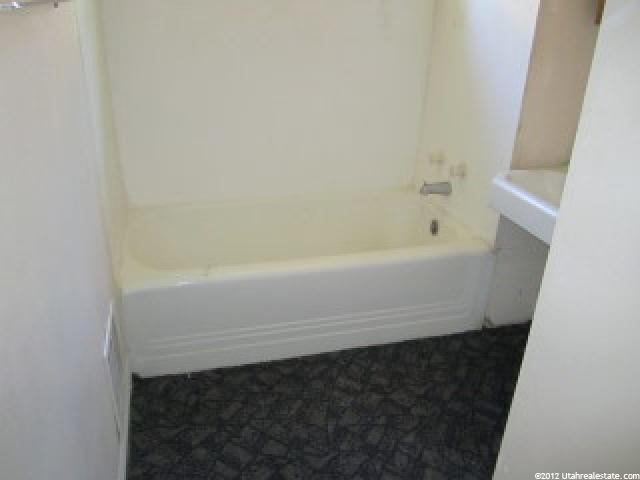 2936 S Adams Ave, Ogden, UT 84403 — photo 8