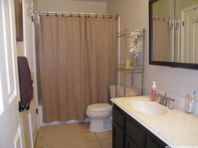 1073 W 2450 N, Layton, UT 84041 — photo 12