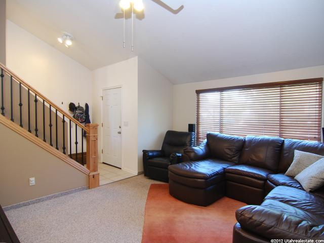1073 W 2450 N, Layton, UT 84041 — photo 5