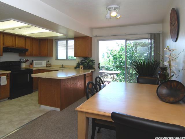 1073 W 2450 N, Layton, UT 84041 — photo 7