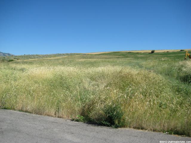 1392 W 6500 S, Hyrum, UT 84319 — photo 10