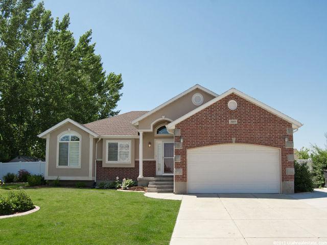 2403 W 2375 N, Clinton, UT 84015 — photo 2