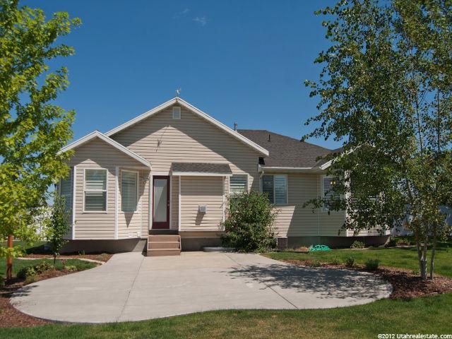 2403 W 2375 N, Clinton, UT 84015 — photo 4