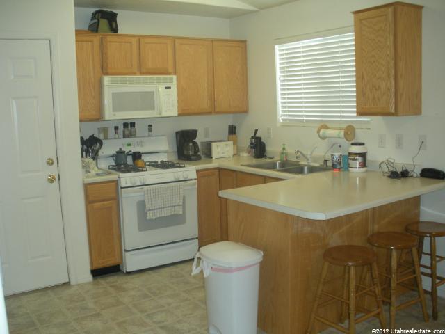 1081 N 1285 W, Clinton, UT 84015 — photo 2