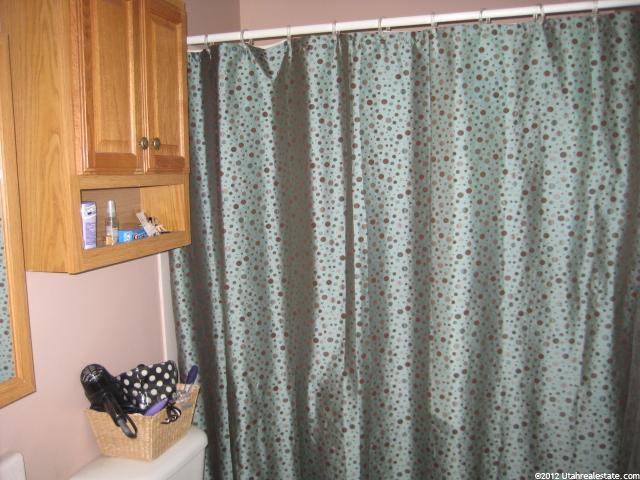 5530 S 3275 W, Roy, UT 84067 — photo 8