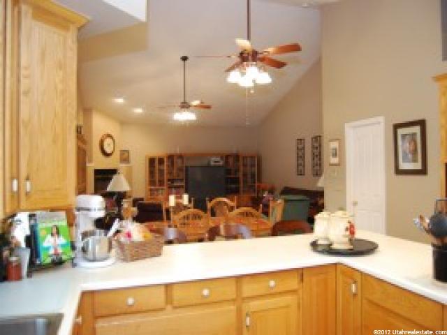 1212 E Bear Hollow Cv, Draper, UT 84020 — photo 2
