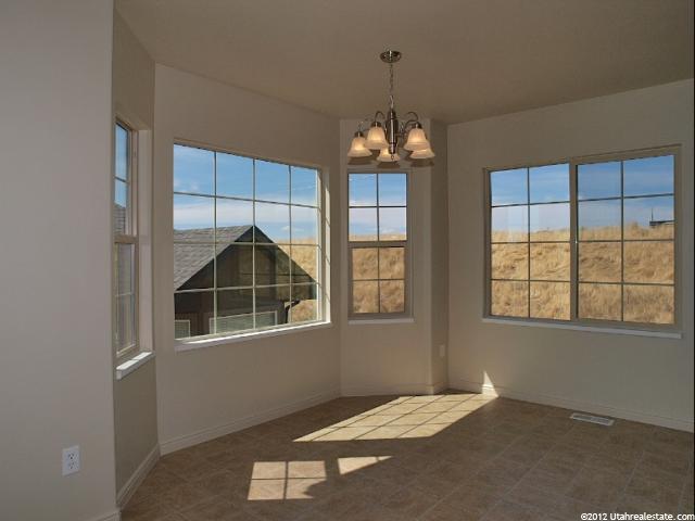 929 E Chris Cir S, Clearfield, UT 84015 — photo 3