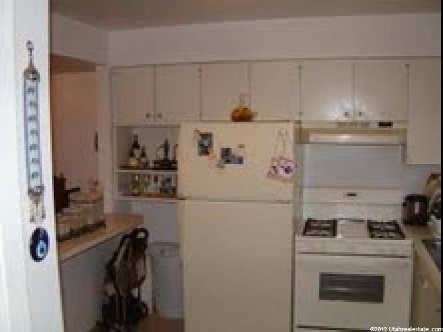 88 W 50 S #D-8, Centerville, UT 84014 — photo 5