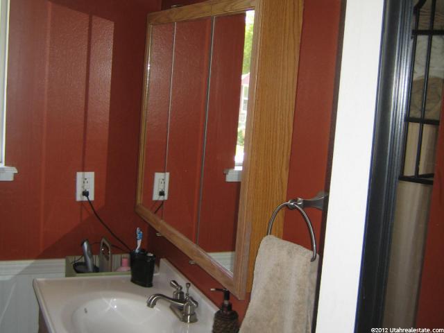 448 E 700 N, Logan, UT 84321 — photo 6