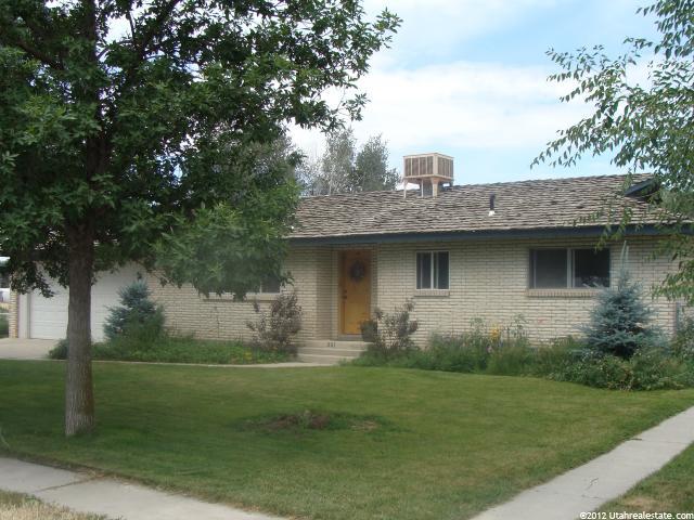 391 N Main W, Mona, UT 84645 — photo 2