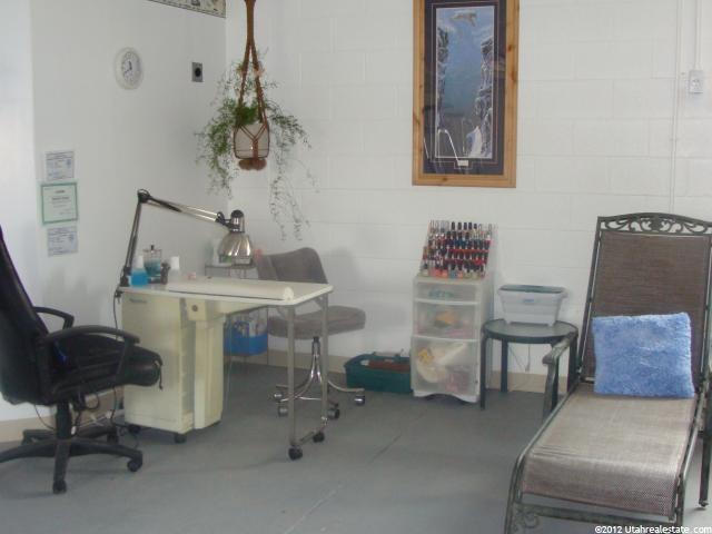 391 N Main W, Mona, UT 84645 — photo 9