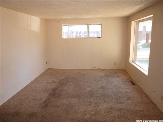 151 W 600 N, Clearfield, UT 84015 — photo 4