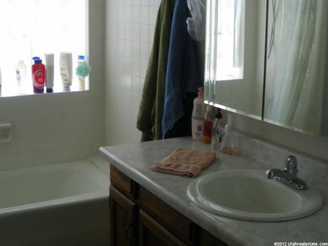 84 E 300 N, Farmington, UT 84025 — photo 5