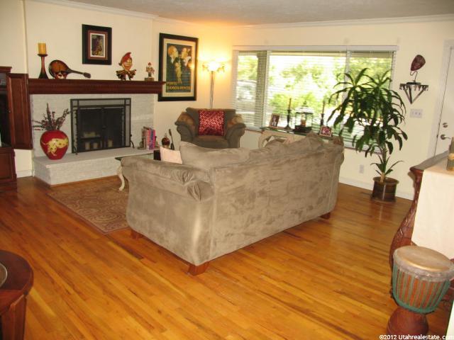 2459 E Murray Holladay Rd, Holladay, UT 84117 — photo 2