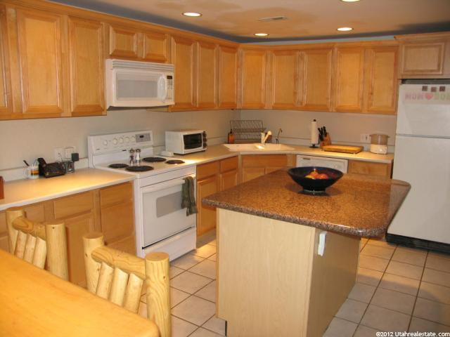 2459 E Murray Holladay Rd, Holladay, UT 84117 — photo 12