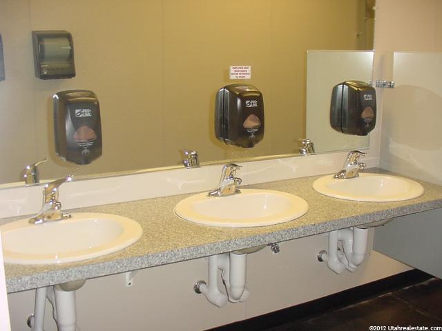 2805 S 2025 W, West Haven, UT 84401 — photo 10