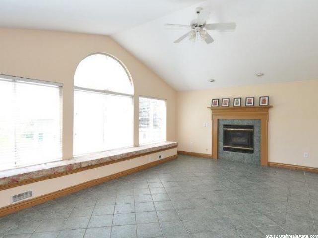 26 E Shepard Ln, Kaysville, UT 84037 — photo 5